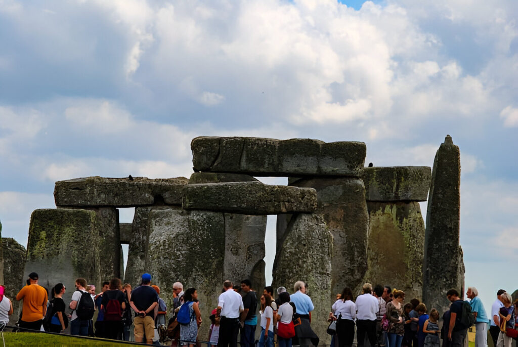  Visit Stonehenge